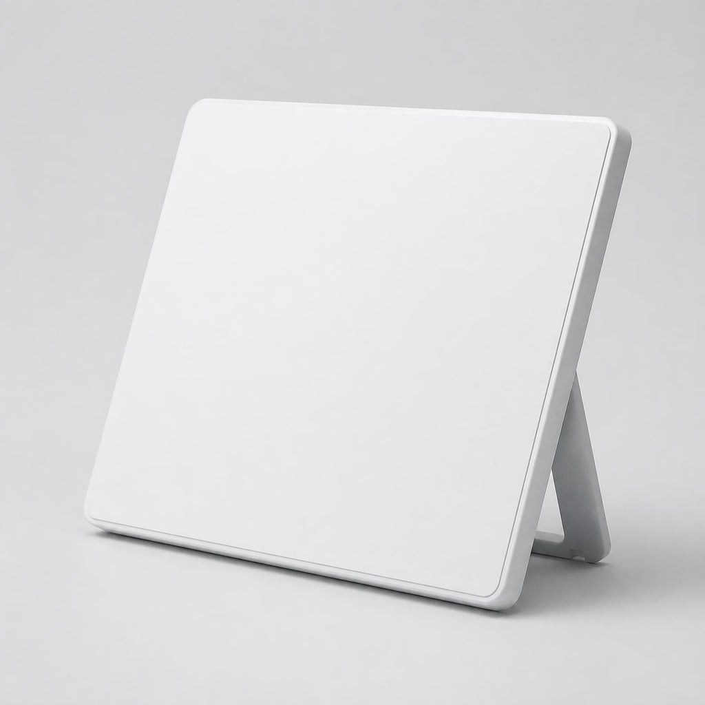 Compact flat-panel satellite internet terminal with kickstand